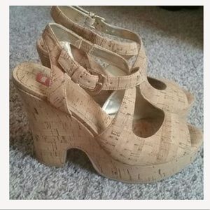 Elaine Turner Wedges